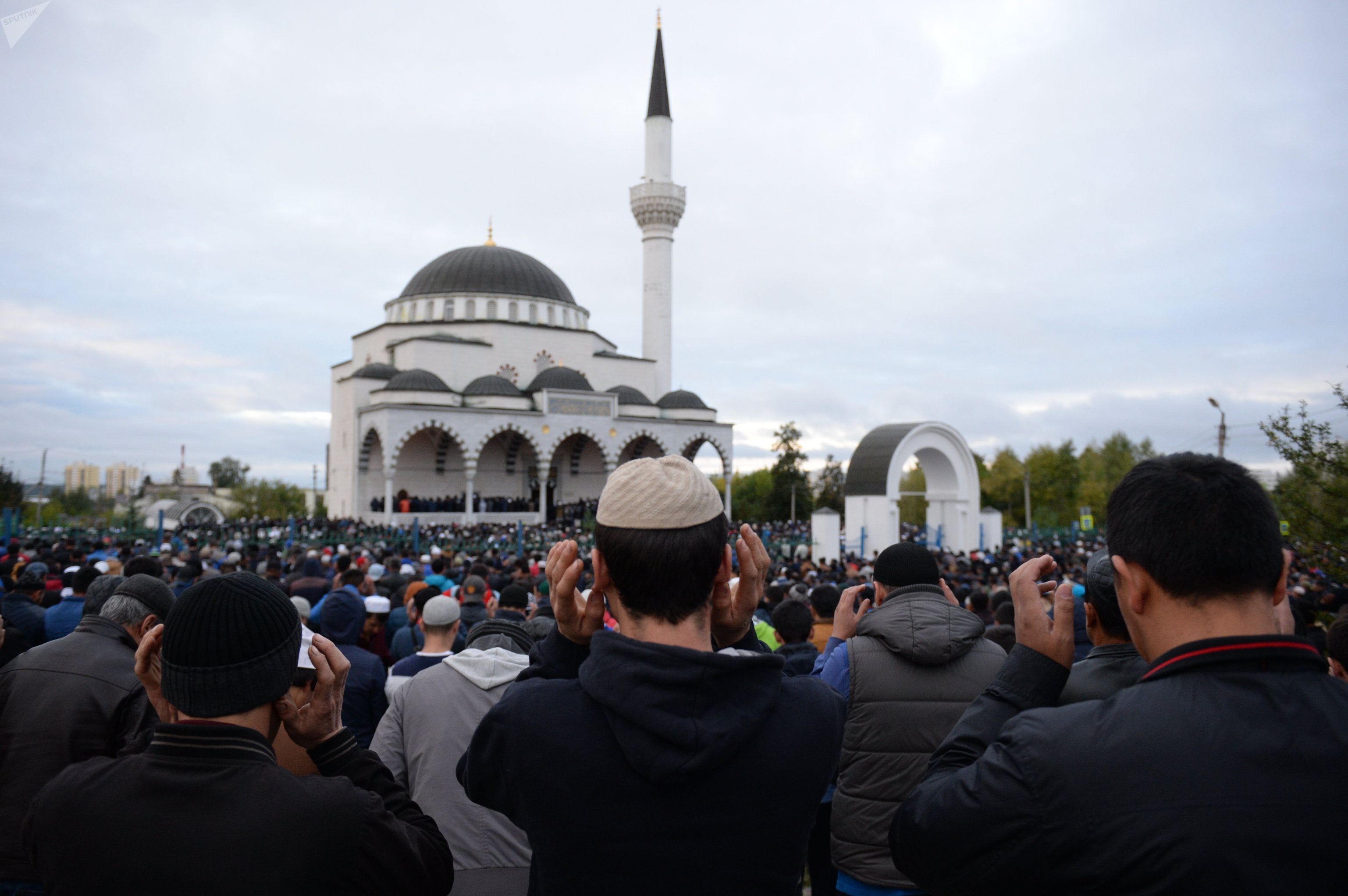 Прошедший праздник мусульман. Праздник мусульман Курбан-байрам. Курбан-байрам 2022 в Дагестане. С праздником Курбан байран.